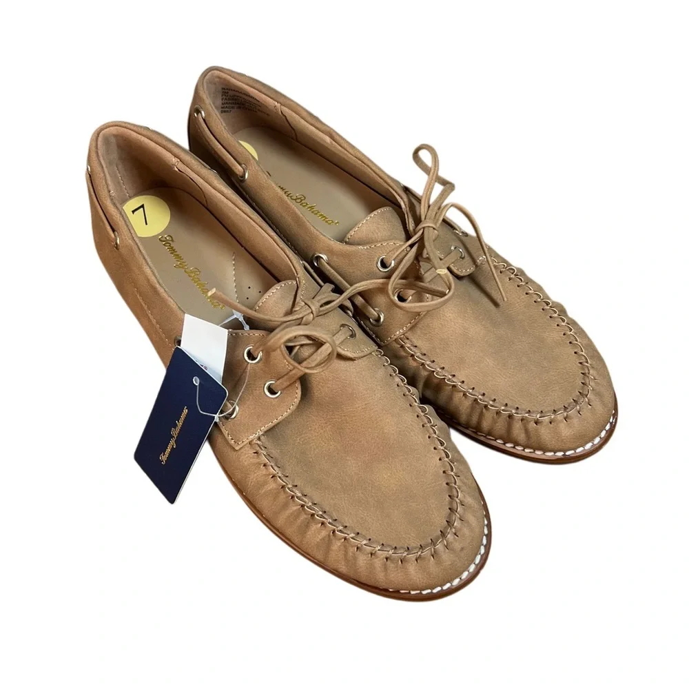 Tommy Bahama Nahara Women’s Size 7 Tan Boat Shoes Moc Toe Loafers NWT